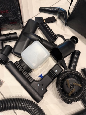 1405944-9 Kirby Avalir vacuum cleaner with carpet cleaning system and accessories