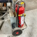 1452180-2 Brandsläckare 2 st på kärra