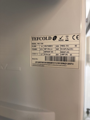 1535503-6 Kylskåp med glasdörr - Tefcold FSC 1380