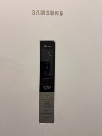 1535504-2 Kyl/frys kombinerad - Samsung RL56GHGSW
