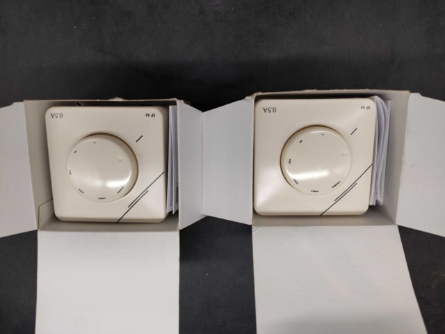 1540964-3 Varvtalsregulator - 2 st, Fresh, 230 VAC