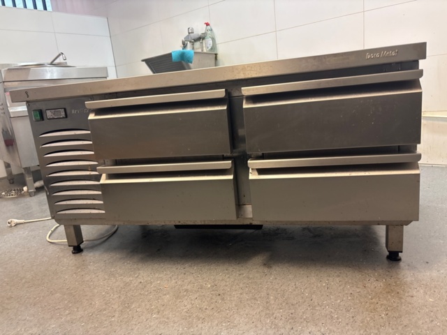 1535506-8 Kylbänk med lådor samt vattenbad - Dora Metal DM-P-94702 / Vevor HT-6V