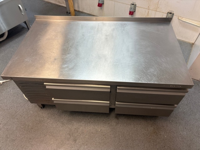 1535506-9 Kylbänk med lådor samt vattenbad - Dora Metal DM-P-94702 / Vevor HT-6V