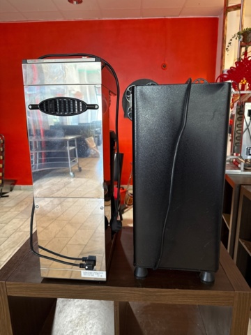 1535514-4 Muggförslutningsmaskin och kaffebryggare med dryckesdispenser - Zhengxi  / Coffee Queen