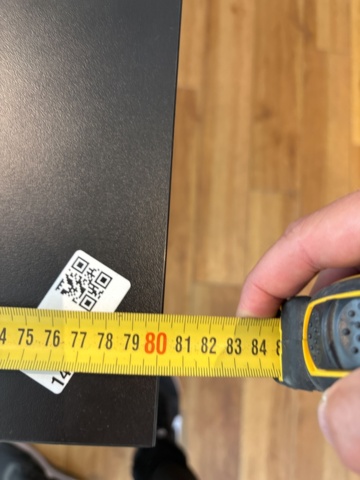 1447171-23 Butiksinredning från klädbutik