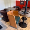 1535512-14 Parti med restaurangmöbler och belysning
