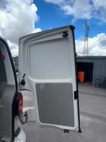1427861-30 Volkswagen Transporter T30 2.0 TDI BMT DSG Sekventiell, 2019, 22371km