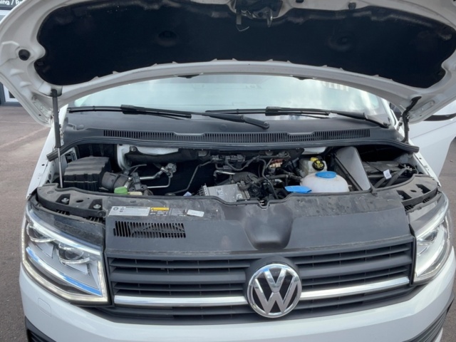 1427861-32 Volkswagen Transporter T30 2.0 TDI BMT DSG Sekventiell, 2019, 22371km