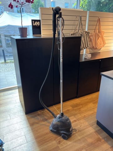 1447173-2 SteamOne PR02000