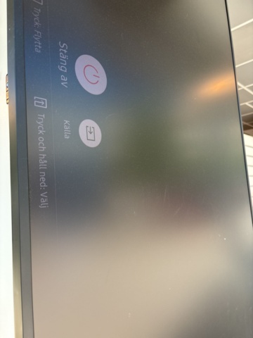 1447176-1 Tv Monitor inkl väggfäste 2 stycken