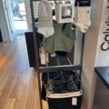 1447169-41 Parti med Dam / Herrkläder från klädbutik