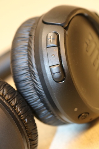1514964-6 BT Hörlurar JBL