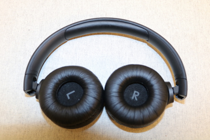 1514964-8 BT Hörlurar JBL