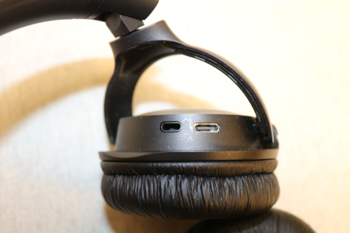 1514964-11 BT Hörlurar JBL