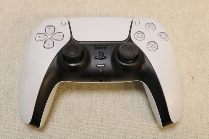 1514966-3 Handkontroll playstation/Sony