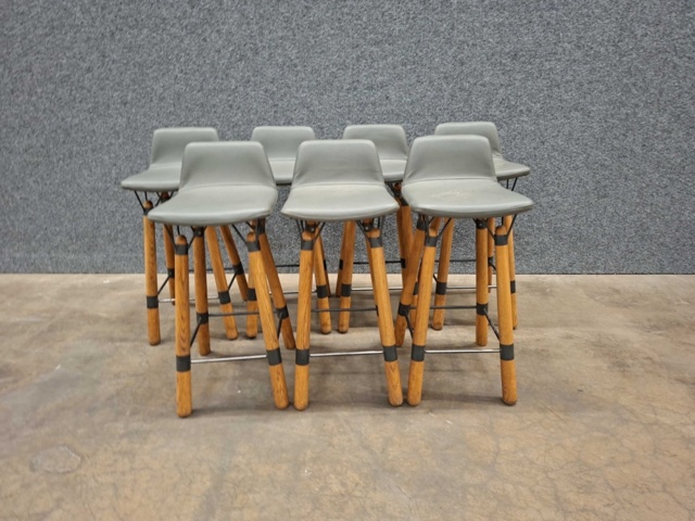 1540804-1 7 st Barstolar Johanson Design