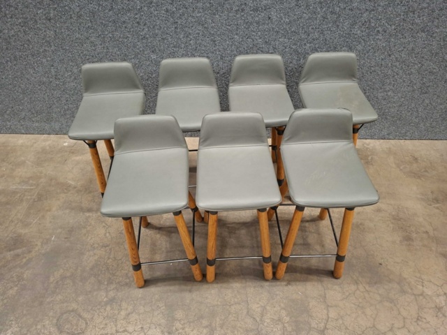 1540804-2 7 st Barstolar Johanson Design