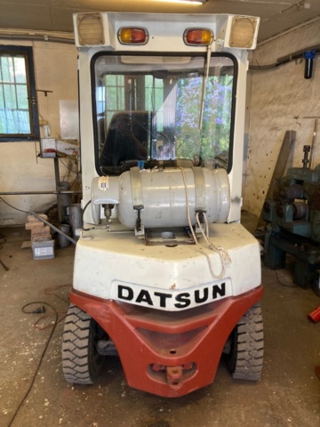 1320418-4 Datsun gastruck PF-02 inkl tippcontainer