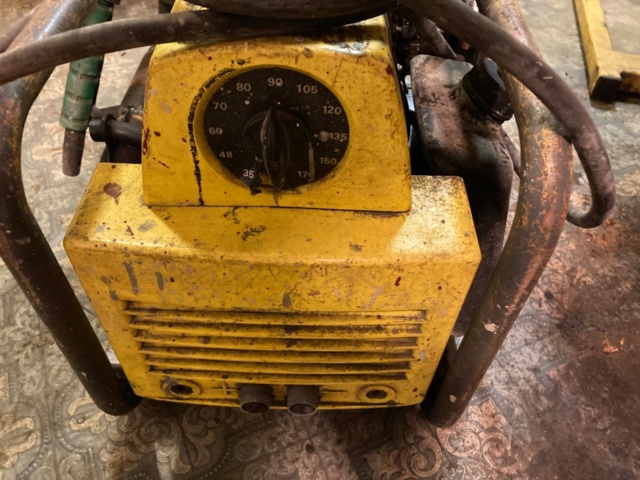 1320426-3 Bensin driven svets Esab KHD170H