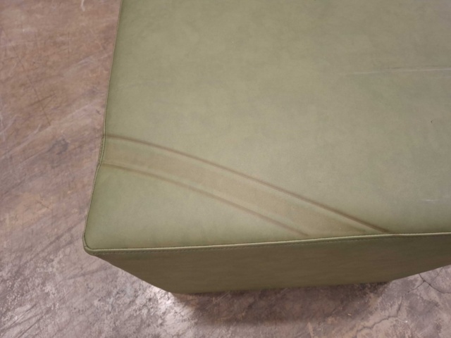 1541302-3 4 st Sittpuffar