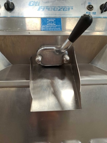 1541304-6 Glassmaskin Ott Freezer FB12