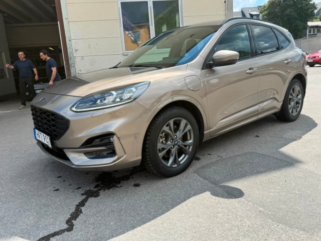 1534412-5 Ford Kuga Plug-In Hybrid E-CVT, 225hk, 2020
