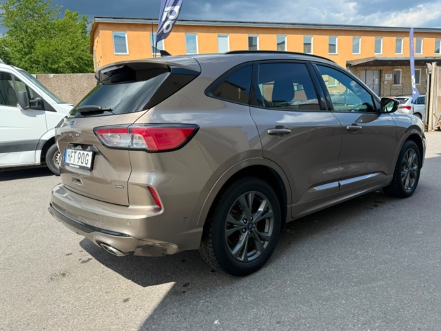 1534412-25 Ford Kuga Plug-In Hybrid E-CVT, 225hk, 2020