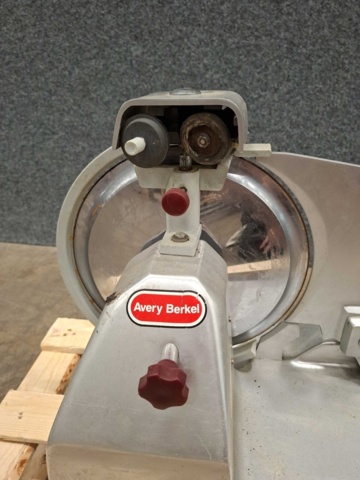 1541316-2 Skärmaskin Avery Berkel