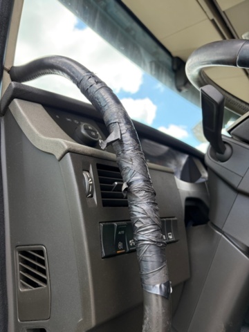 1368098-18 Dragbil - Volvo FH 62 TT -2016
