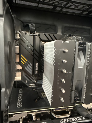 1529420-10 Stationär speldator - Fractal Design