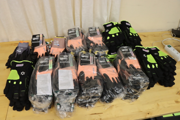 1296002-3 100 pairs of work gloves