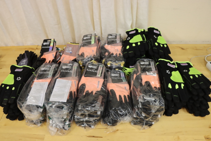 1296002-8 100 pairs of work gloves