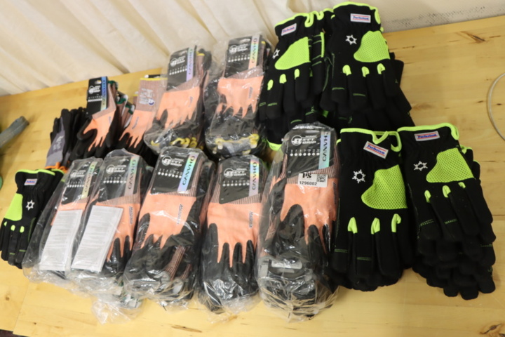 1296002-13 100 pairs of work gloves