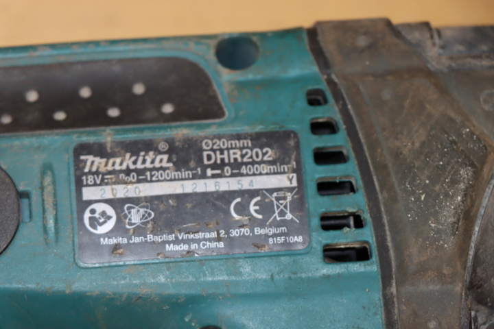 1296004-11 6 Makita power tools