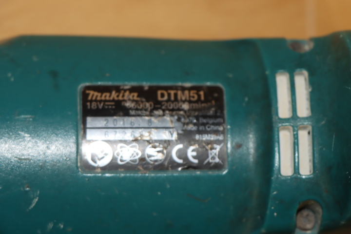 1296004-16 6 Makita power tools