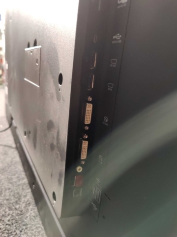 1541415-13 Monitor Philips 65BDL4050D 65"