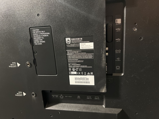 1541416-7 Monitor Philips 55BDL3050Q 55"