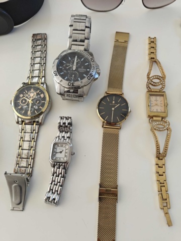 1400749-5 Diverse armbandsur och accessoarer