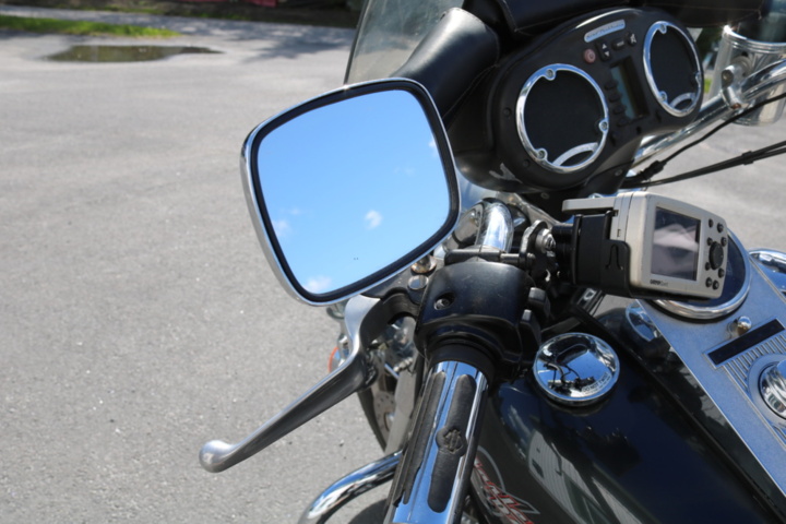 1514972-64 Harley-Davidson Road King 1.4 Twin Cam 88. 2005