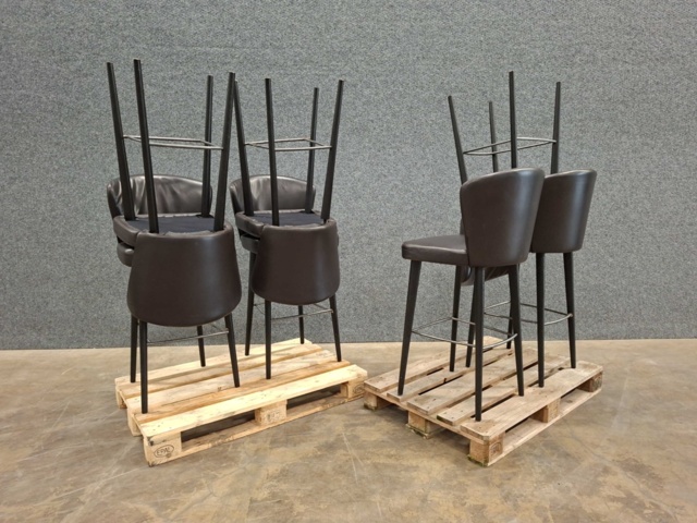 1541343-13 7 pcs Bar stools Minotti