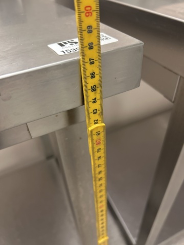 1539898-9 Rostfria arbetsbänkar 2 st och en vägghylla - Maxima / GGM Gastro / Royal