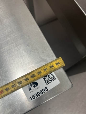 1539898-10 Rostfria arbetsbänkar 2 st och en vägghylla - Maxima / GGM Gastro / Royal