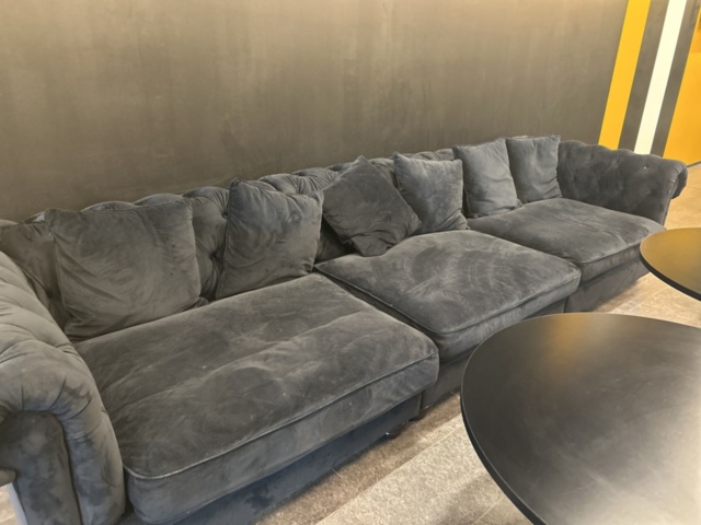 1539929-3 Möbler - soffa, sittpallar och bord - AZ Design