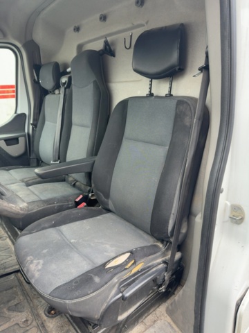1541553-30 Renault Master 3.5 T 2.3 dCi -2014