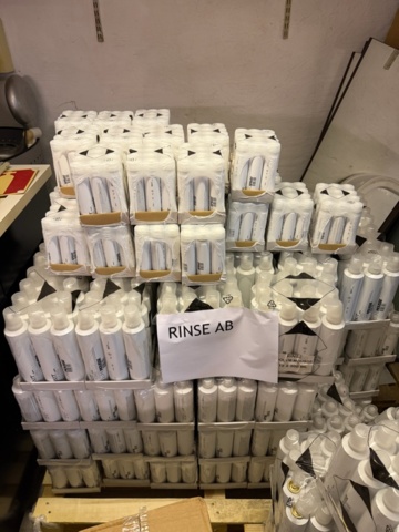 1541761-2 Lot of hair care products and hair accessories