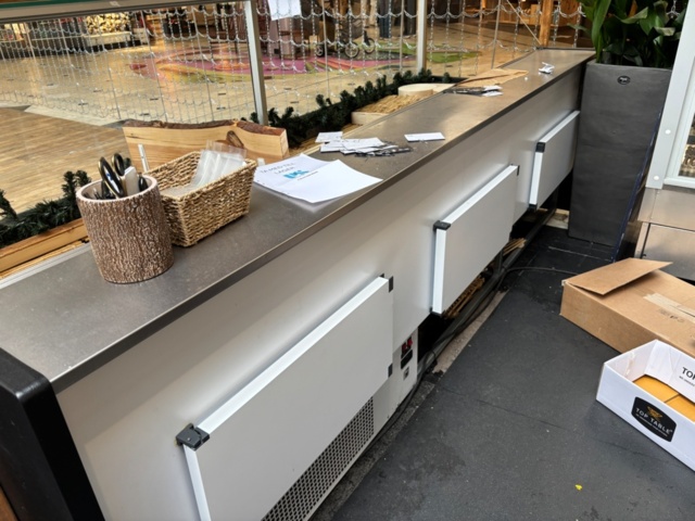 1541760-2 Refrigerated display counter, Zoin Banco Porthos 300 Ventilato