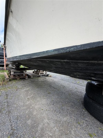 1529855-18 Boat with canopy – Ockelbo DC 21
