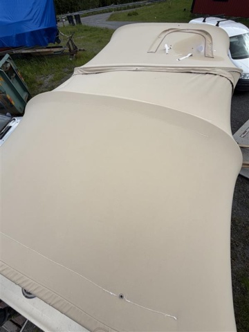 1529855-7 Boat with canopy – Ockelbo DC 21