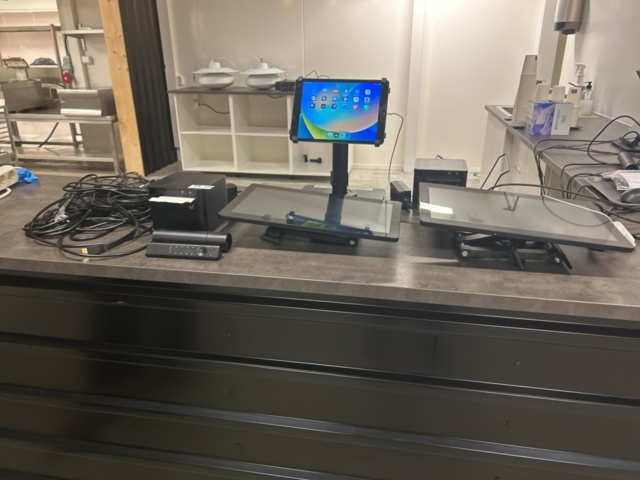 1539953-6 Kassasystem / POS-utrustning med tillbehör