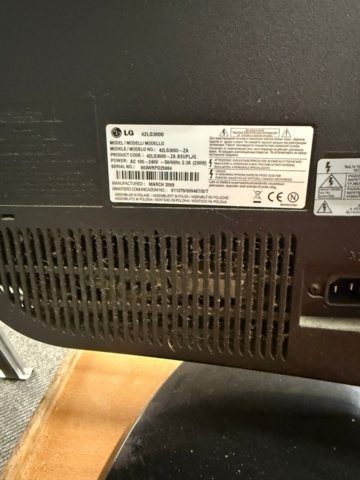 1140958-2 TV LG 42LG3000 inkl kontroll